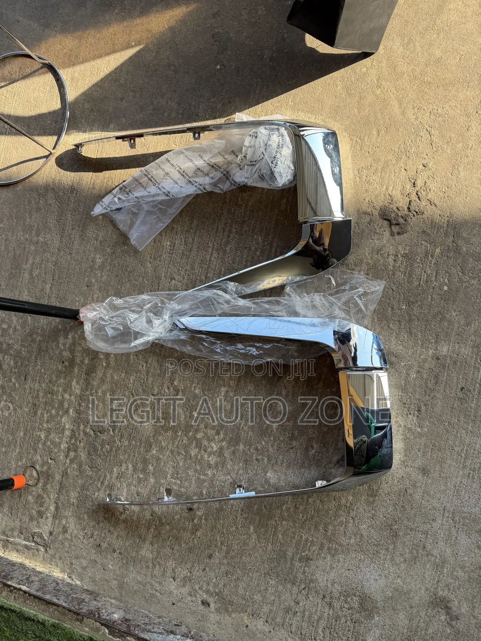Mitsubishi L200 2020,2019,2021, Bumper Chromes Available