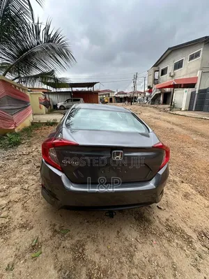 Honda Civic LX Sedan 2018 Silver