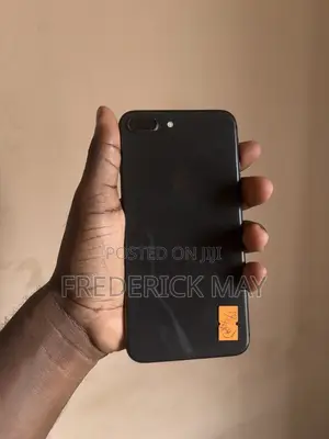 Apple iPhone 8 Plus 64 GB Black