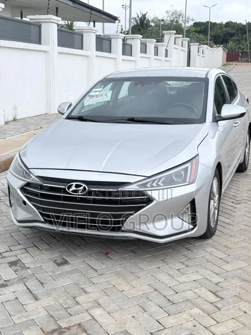 Hyundai Elantra SE 2020 Silver