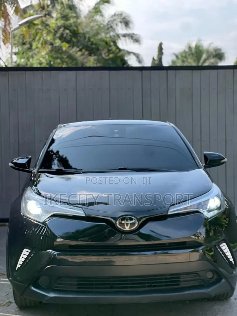Toyota C-HR XLE FWD 2019 Black