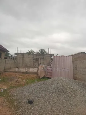 Half Plot of Land Containing Two Bedrooms Self-Contained