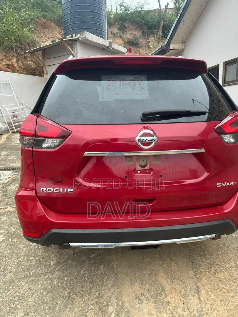 Nissan Rogue 2017 Red