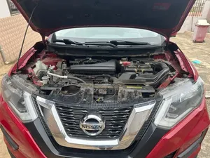Nissan Rogue 2017 Red