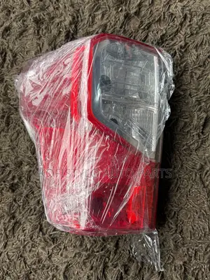 Nissan Titan 2022 Taillight