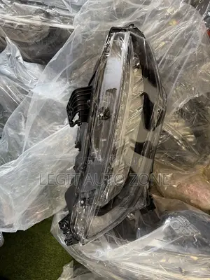 Honda Civic 2017,2019,2018,2020,2021, Turing Headlight Available