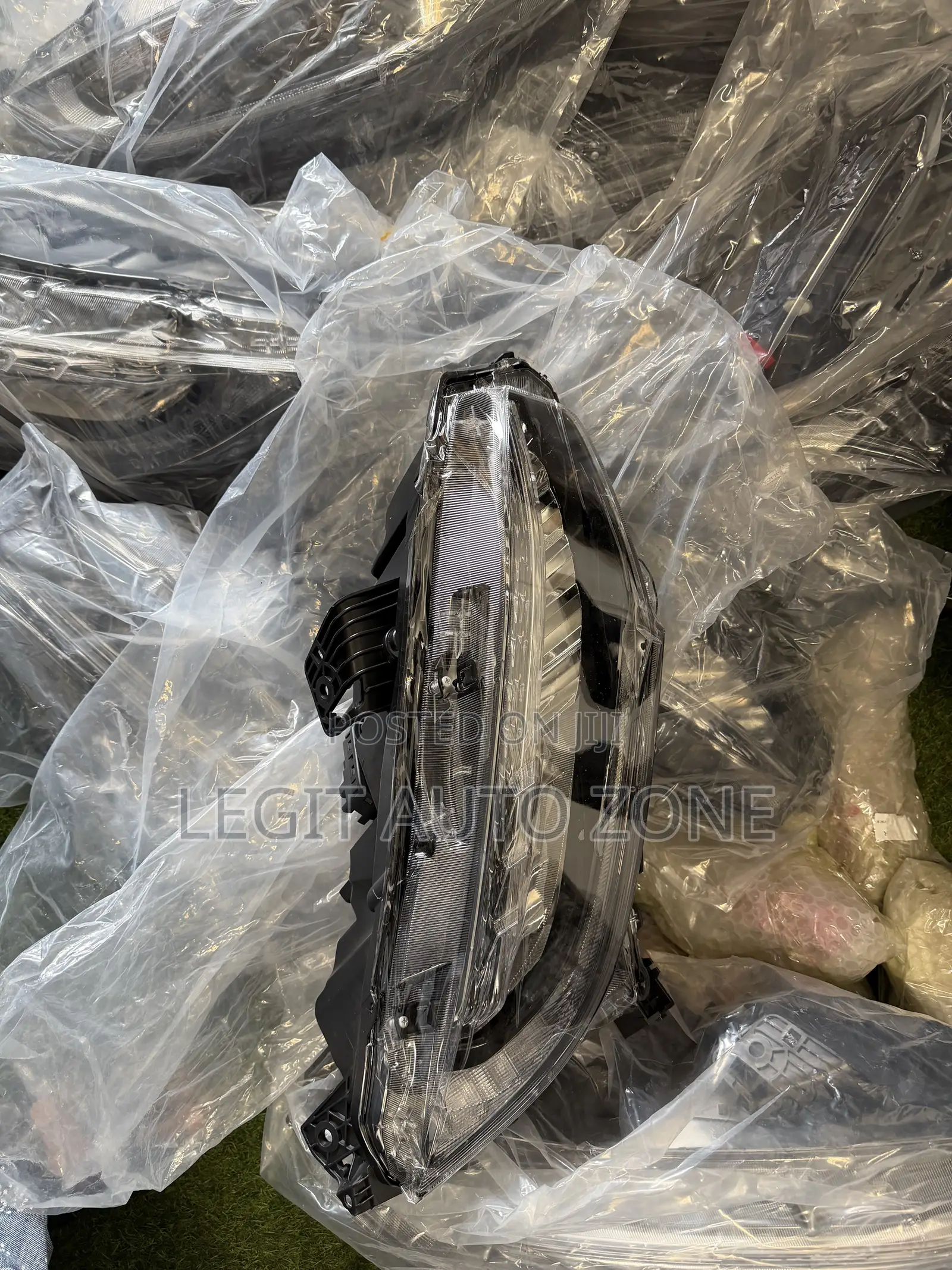 Honda Civic 2017,2019,2018,2020,2021, Turing Headlight Available