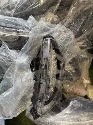 Honda Civic 2017,2019,2018,2020,2021, Turing Headlight Available