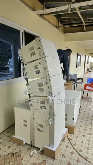Line Arrays Active