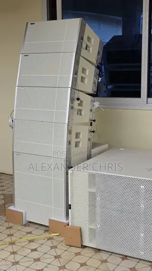 Line Arrays Active