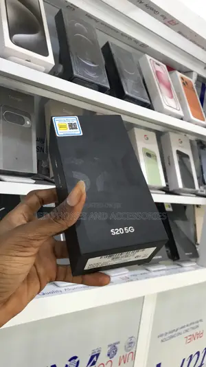 New Samsung Galaxy S20 128 GB Gray
