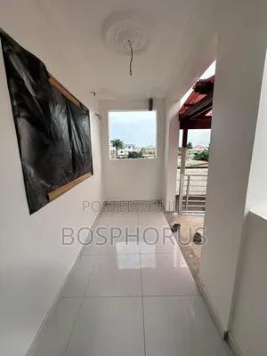 15bdrm House in Kwashiman, A-Lang for sale