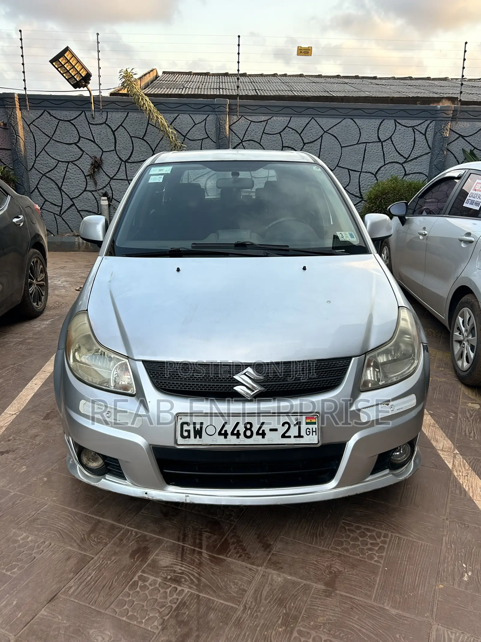 Suzuki Sx4 2.0 Hatchback Petrol FWD 2010 Silver