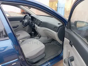 Hyundai Accent 2010 Blue