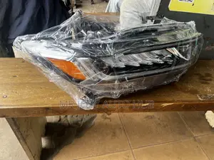 Honda Accord 2018 2019 2020 2021 2022 Headlight Right Side Half Led