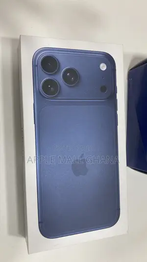 New Apple iPhone 17 Pro Max 256 GB Blue