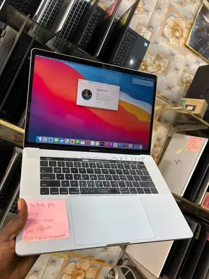 Laptop Apple MacBook Pro 2016 16GB Intel Core i7 SSD 512GB