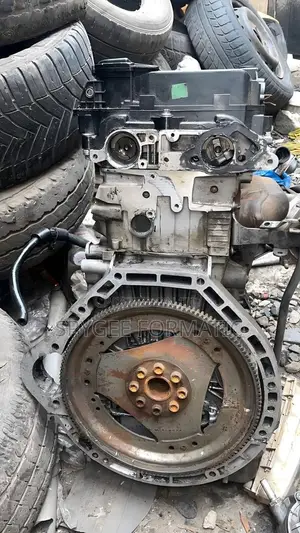271 W204 Sakora Engine