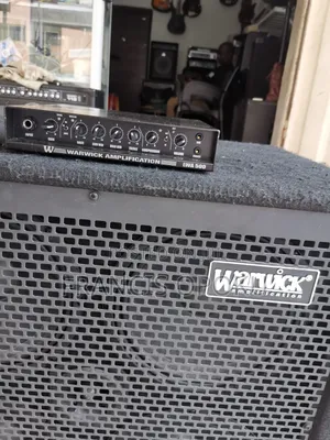 Warwick WCA 410 + LWA 500 Bass Stack - 4x10" Cab + 500W Head