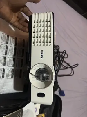 BenQ Projector (New)