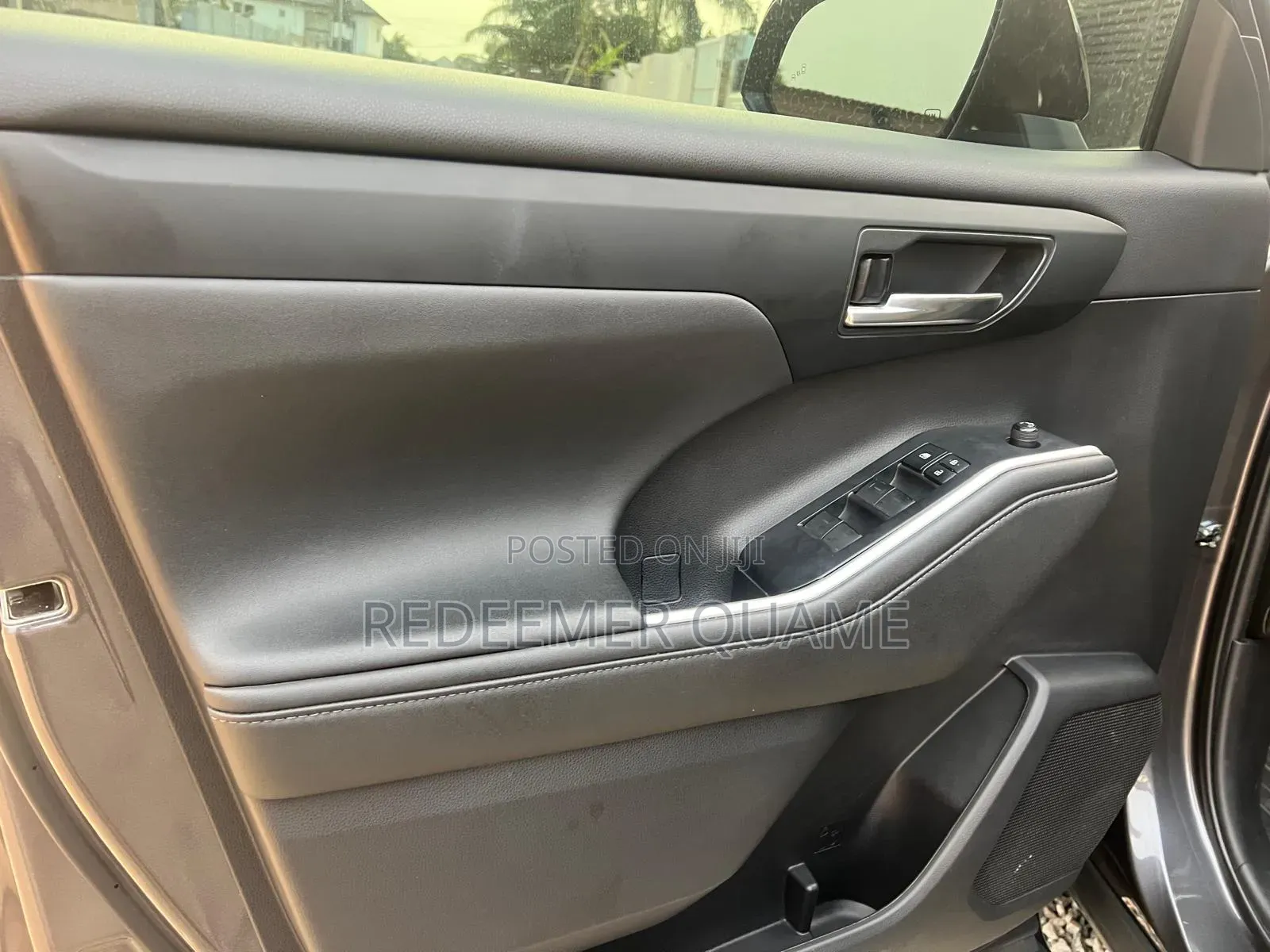 Toyota Highlander 2022 Gray