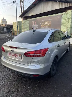 Ford Focus 2019 Silver