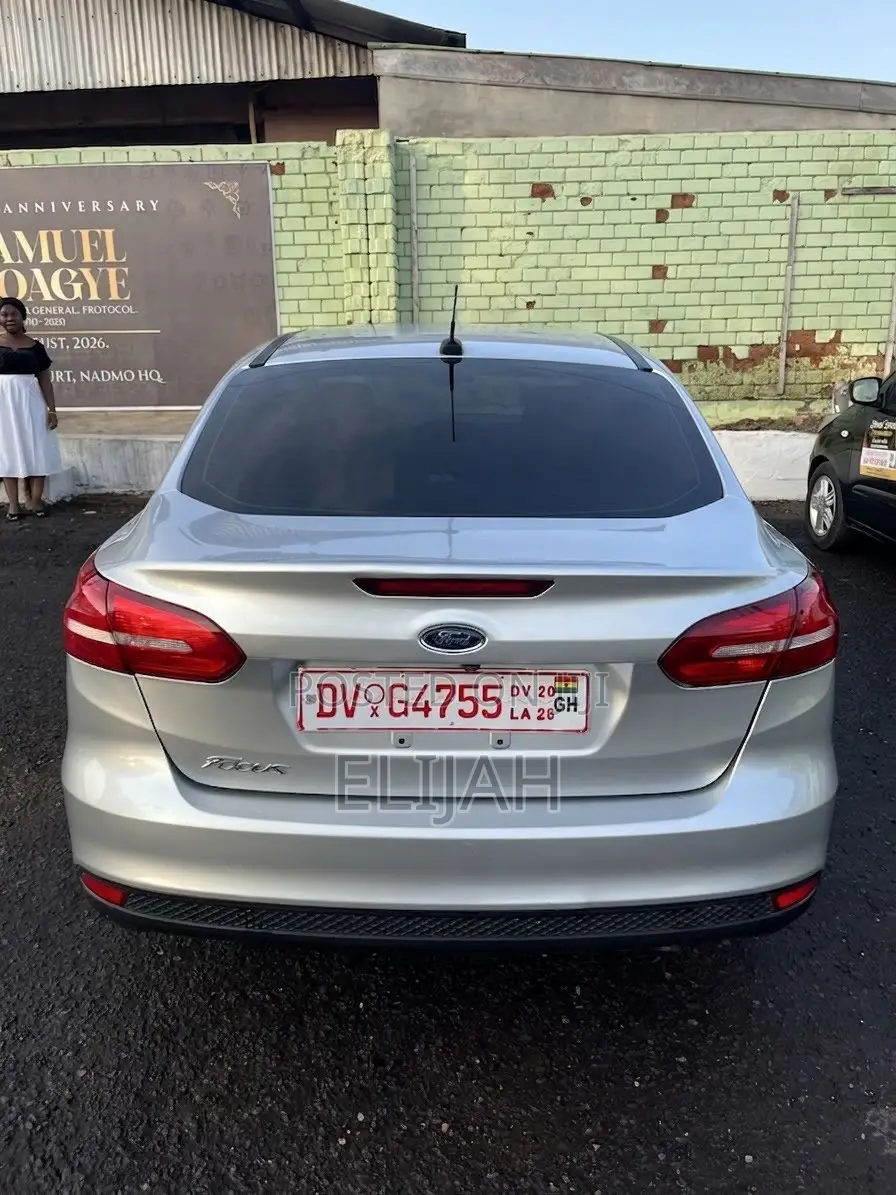 Ford Focus 2019 Silver