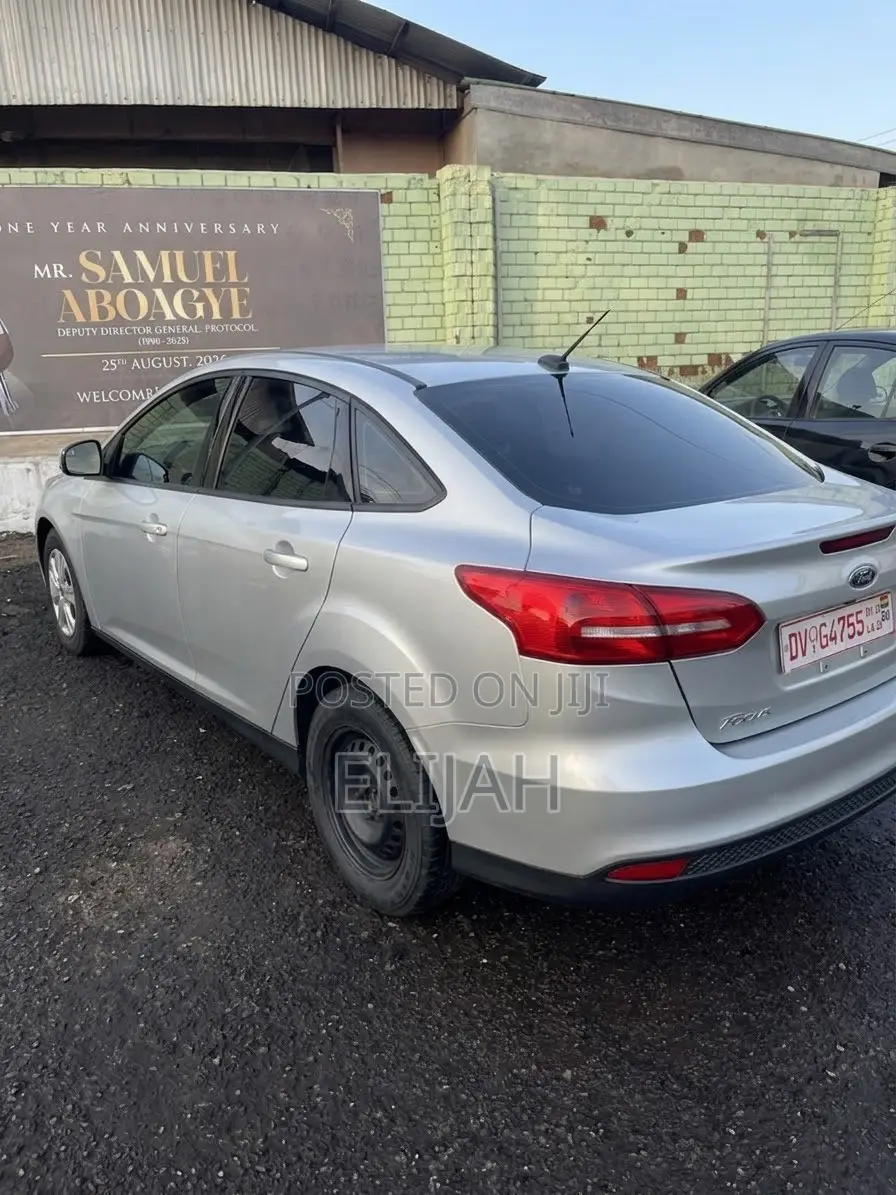 Ford Focus 2019 Silver