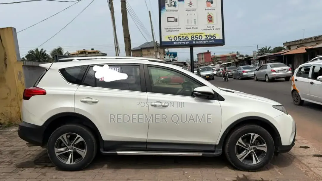 Toyota RAV4 2016 White