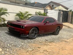 Dodge Challenger 2022 Maroon