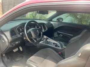 Dodge Challenger 2022 Maroon