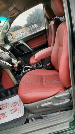 Toyota Land Cruiser Prado 2011 Black