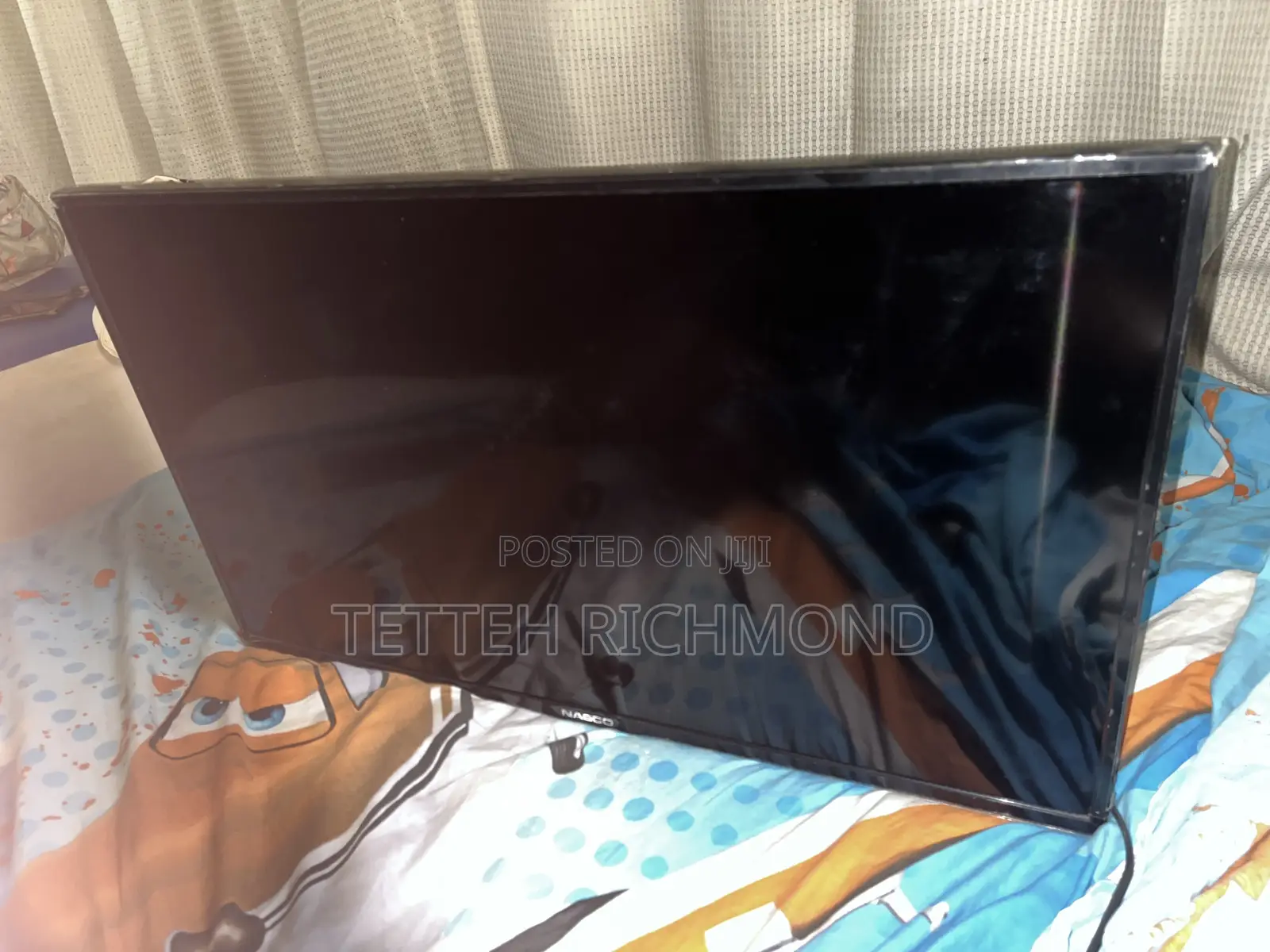 Nasco 32inc Digital TV