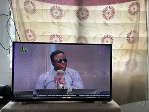 Nasco 32inc Digital TV