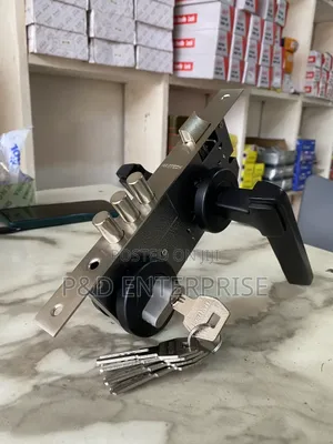 High Quality Locks for Heavy Duty Doors