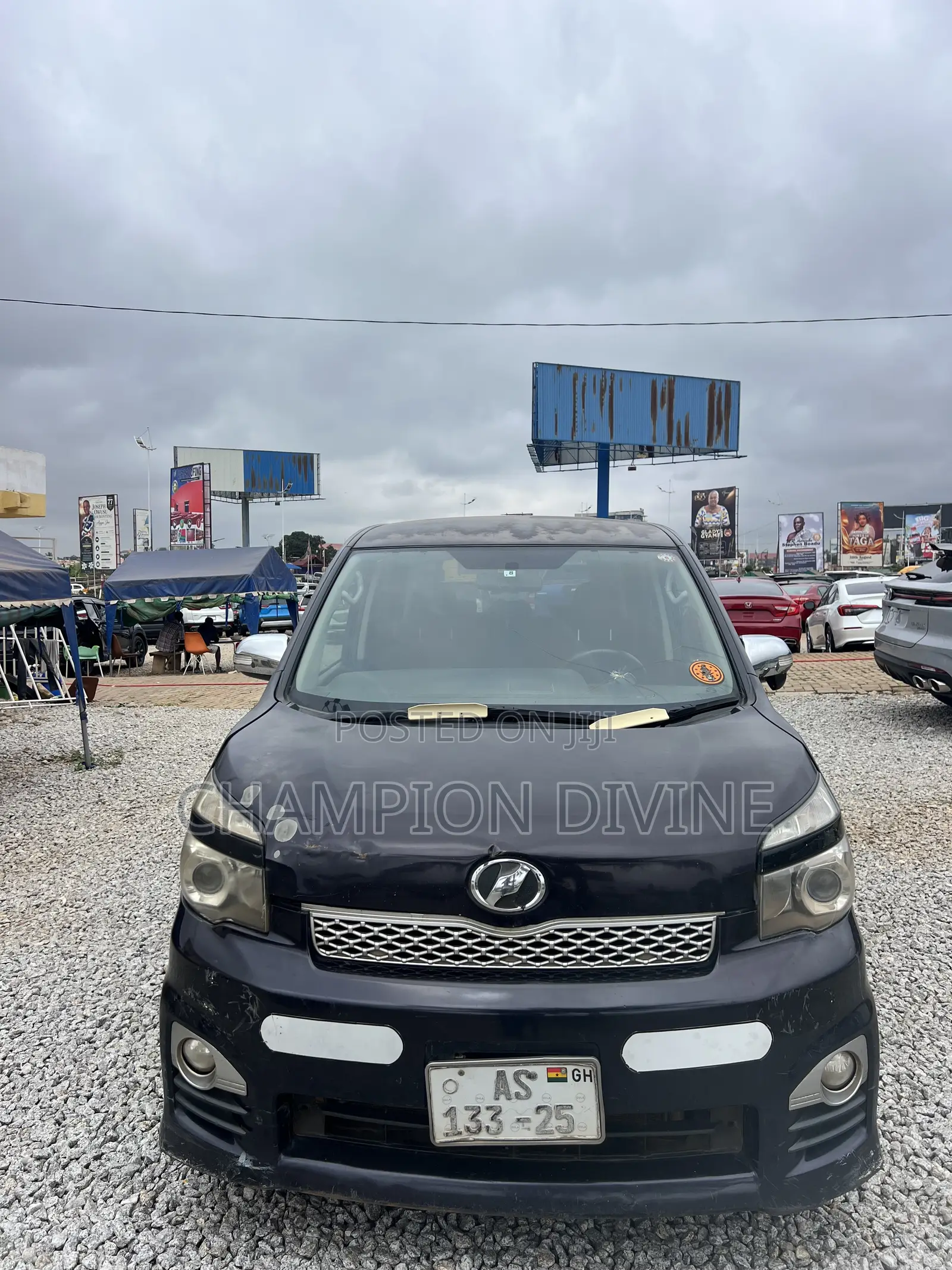 Toyota Voxy 2012 Brown