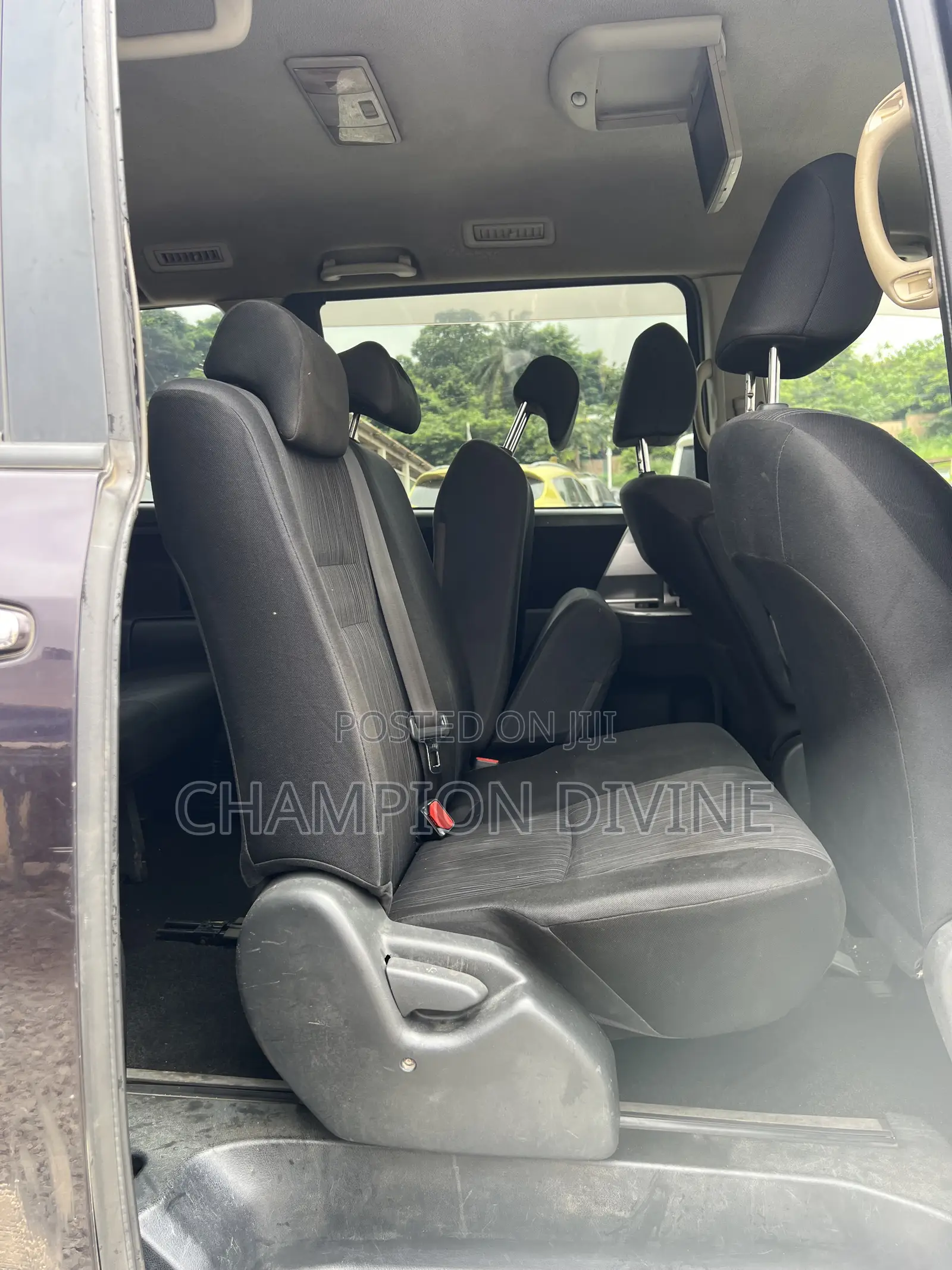 Toyota Voxy 2012 Brown