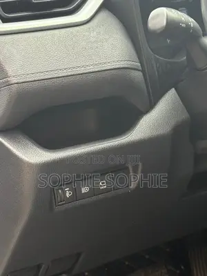 Toyota RAV4 XLE 2022 White