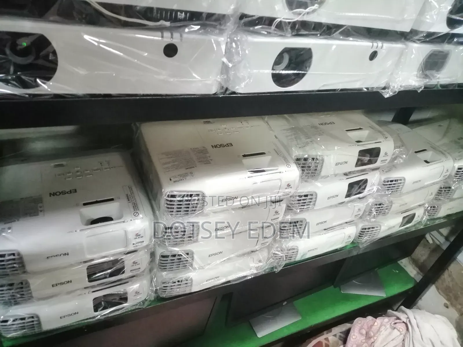 Epson Powerlite 99W Projectors