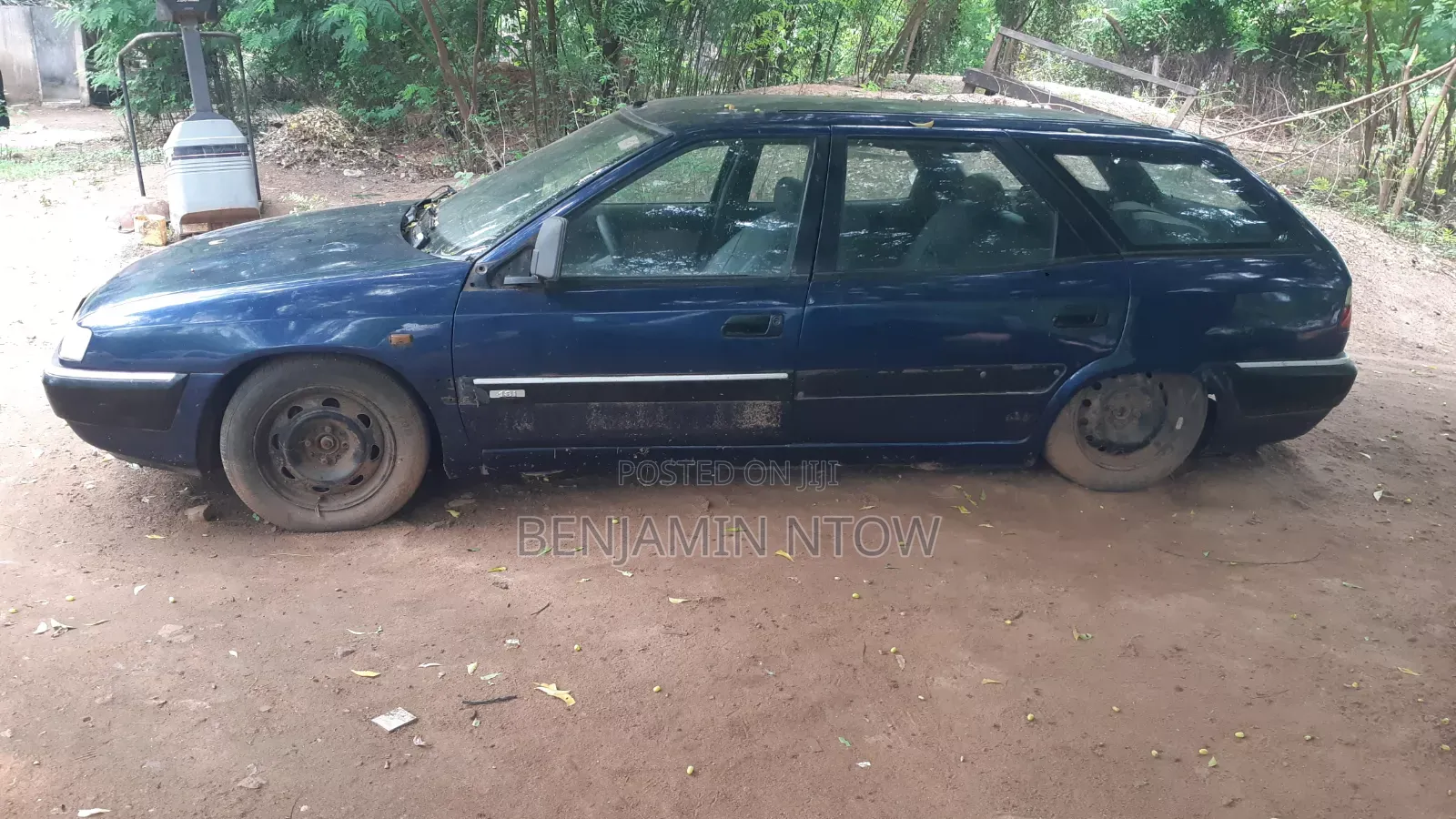 Citroen Xantia 2000 Blue