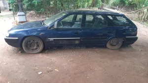 Citroen Xantia 2000 Blue
