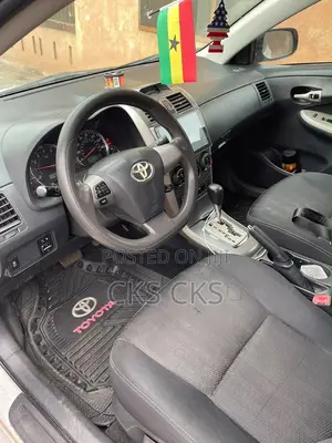 Toyota Corolla 2013 Silver