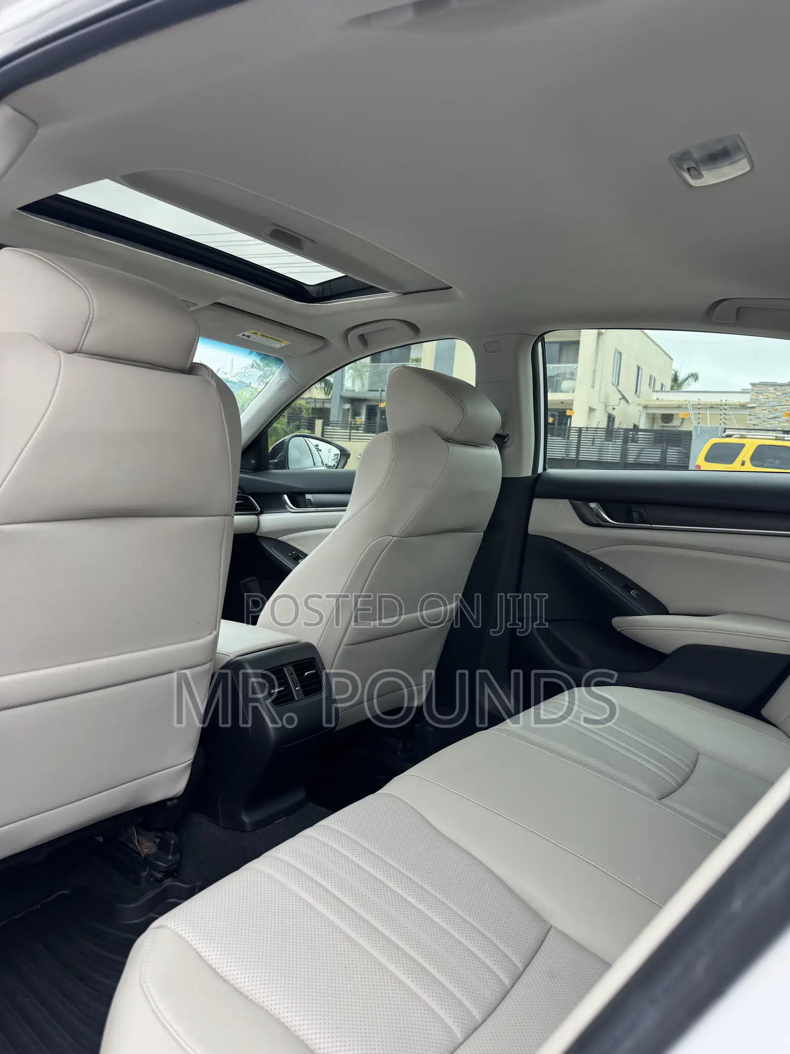 Honda Accord Touring 2.0T 2020 White