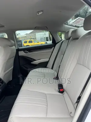 Honda Accord Touring 2.0T 2020 White