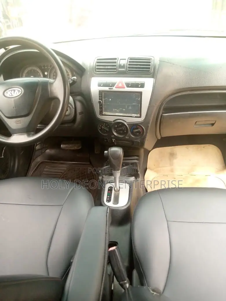 Kia Morning 2010 White