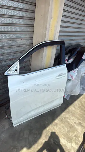 Toyota Highlander 2018 Model  Door Front Left