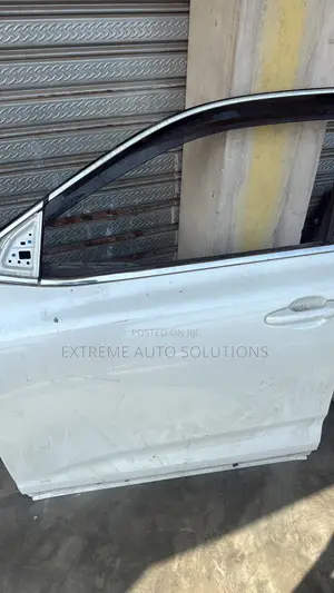 Toyota Highlander 2018 Model  Door Front Left