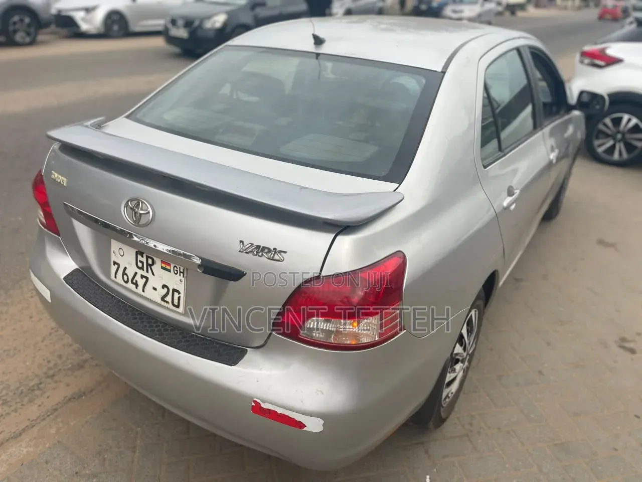 Toyota Yaris 2012 Silver