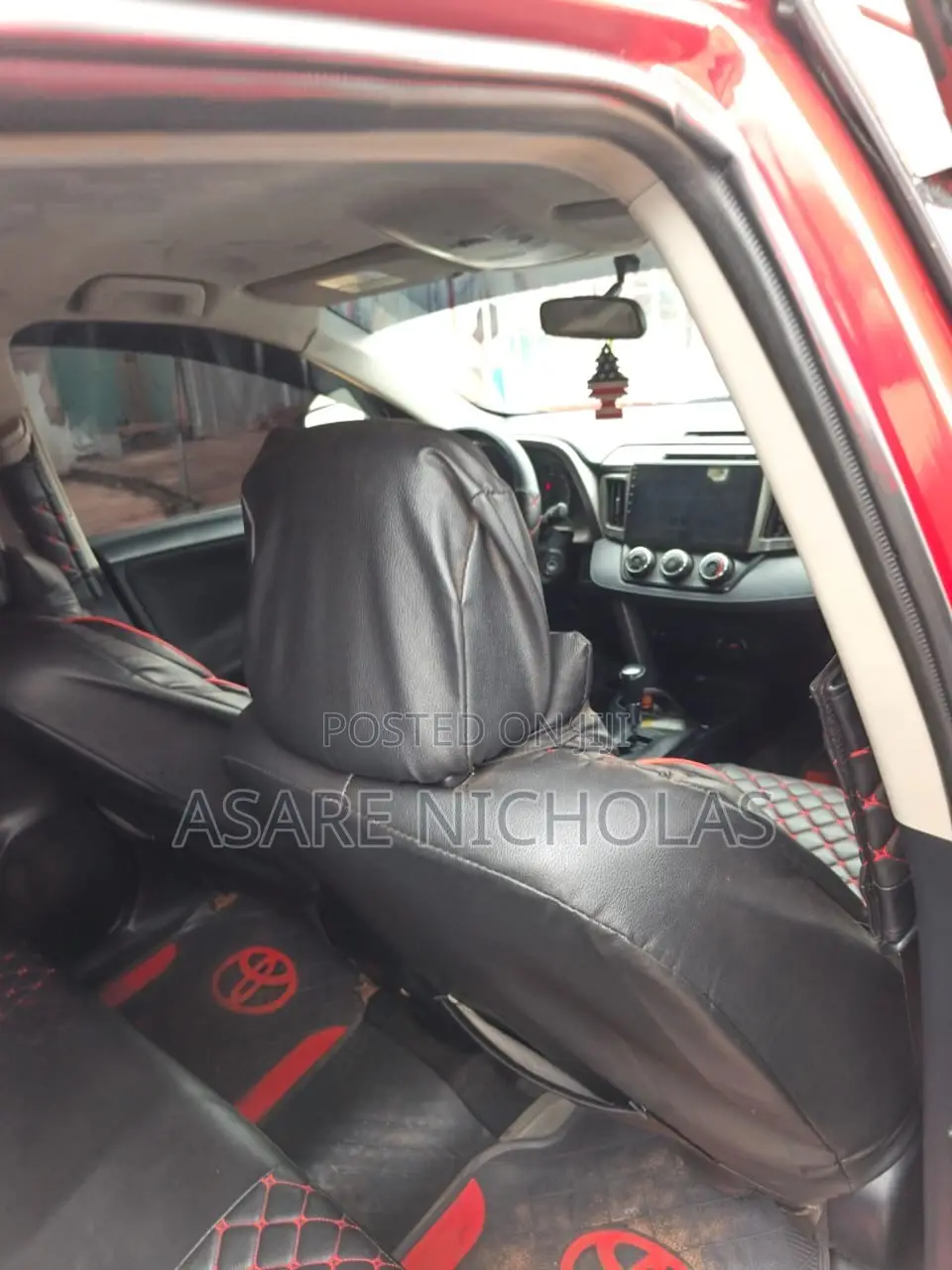 Toyota RAV4 2017 Red