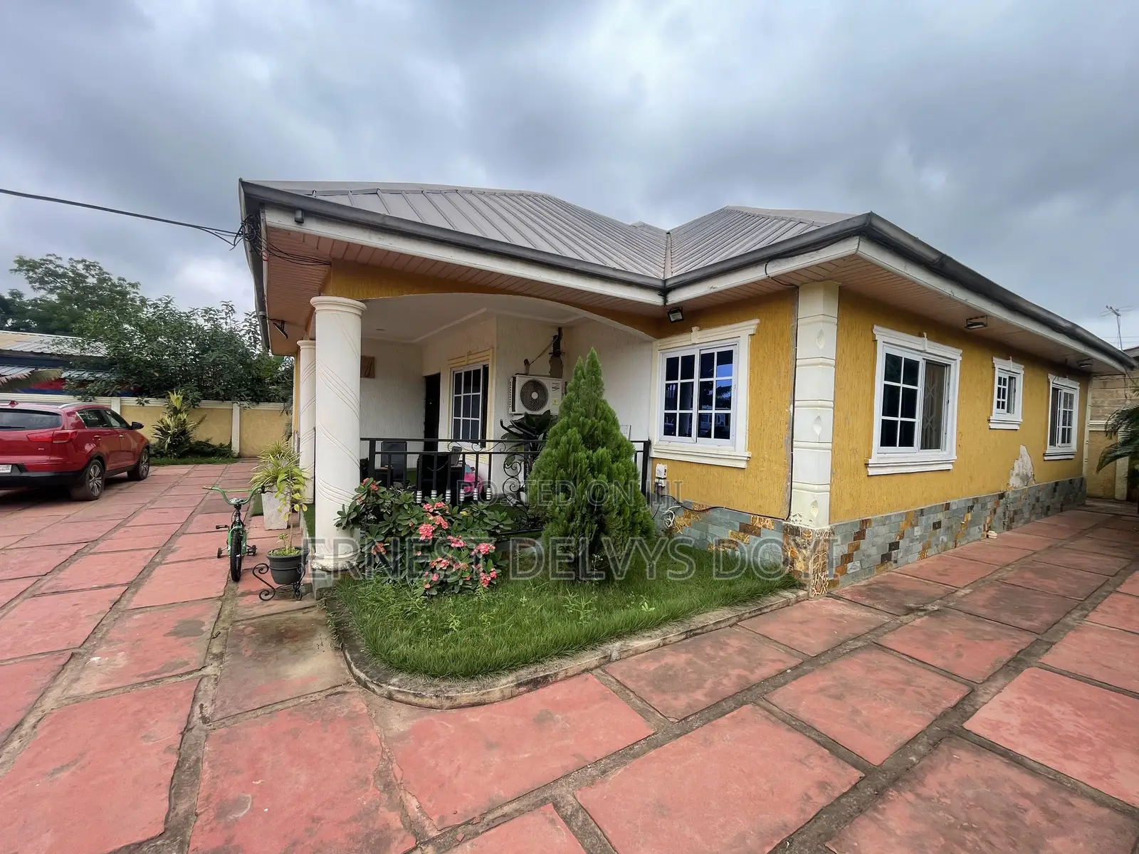 3bdrm House in Pantang, Ga East Municipal for sale